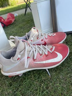 White & Red Metal Nike Baseball Cleats 