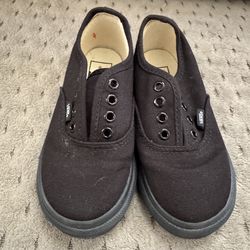 New 7.5c (no laces) $20