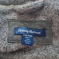 Tommy Bahama plush bathrobe