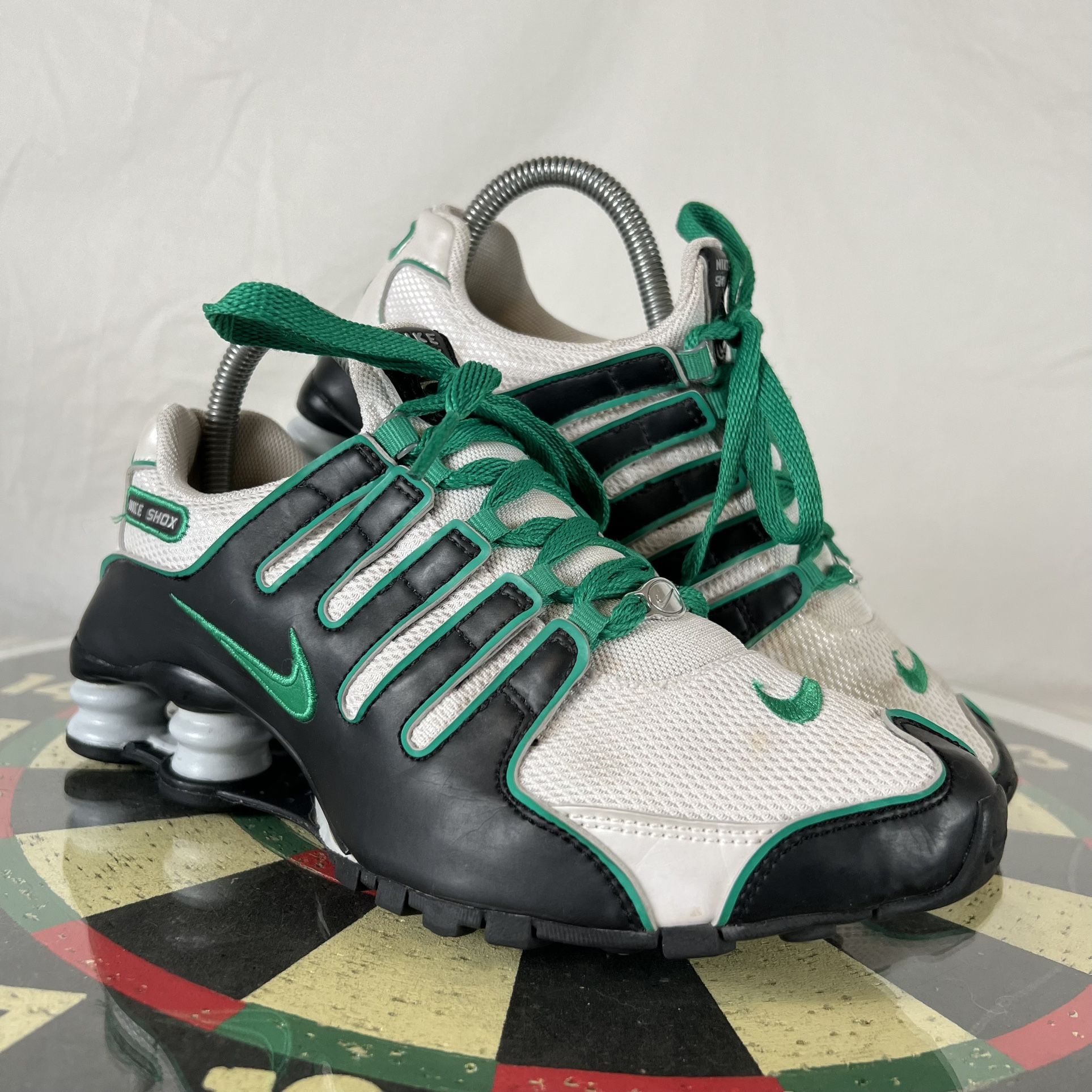 Nike Shox Running Shoes 313429-995 ID Custom MDB Green Black Women’s Size 6.5