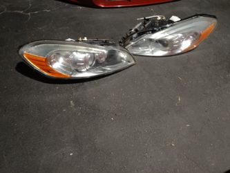 2011-2013 Volvo C70 Coupe (2doors) Xenon Hid Complete Headlights With Light Bulbs And Accessories Oem.