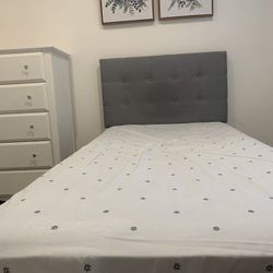 Bed Frame And Mattress 