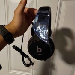 Beats Pro