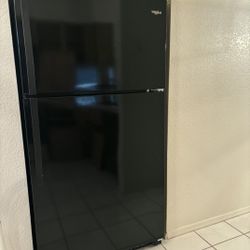 Free Fridge, Microwave, Dishwasher Washer And Stove