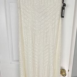 Designers White Wedding Prom Or Cocktail Dress Size Large