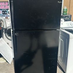 Whirlpool Refrigerator 