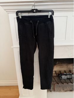 Lululemon women’s athletic pants