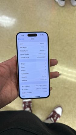 iPhone 15