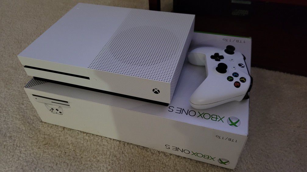 Xbox One S 1 TB 