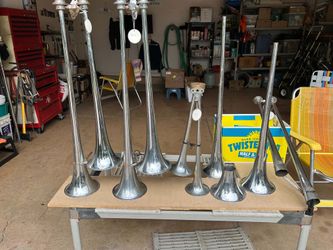 VINTAGE BUELL AIR HORNS
