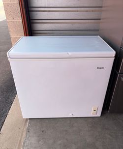 White Hair Chest Freezer