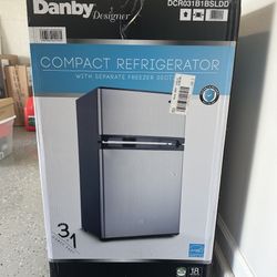 NEW Danby Compact Refrigerator – 3.1 Cu. Ft. with Freezer Section