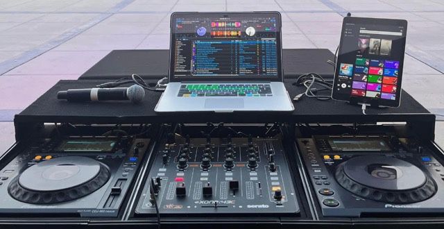 DJ Equipment - Great Condition