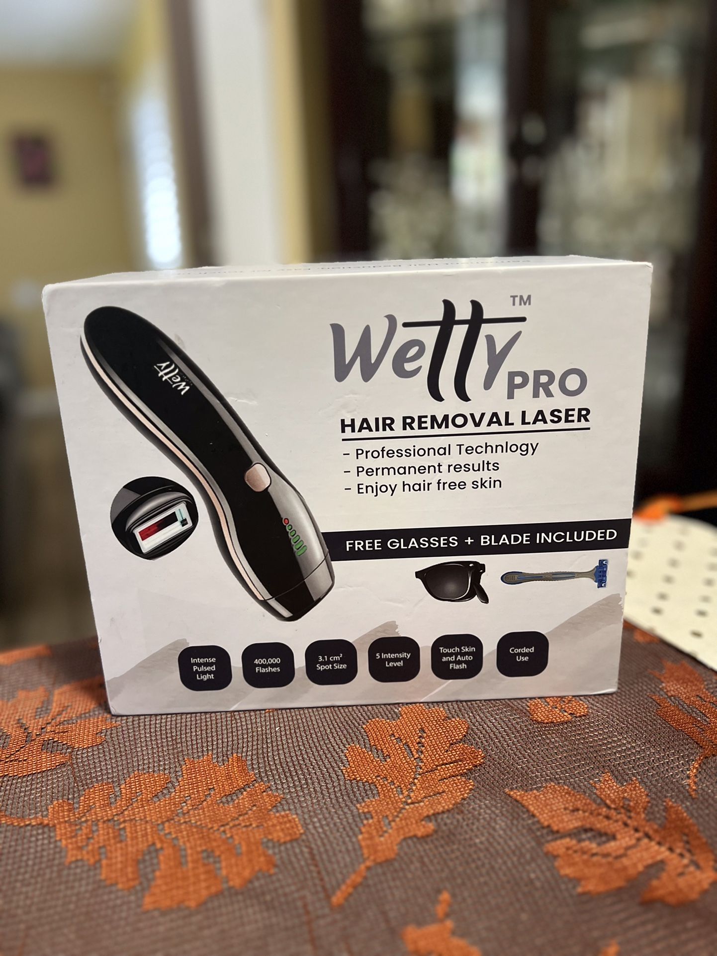 Wetty PRO Laser Hair Removal for Mens Free 400,00 Flashes Permanent Results. NEW