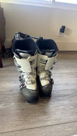 Nordica skii boot women’s