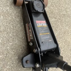 Craftsman 3 Ton Floor Jack.