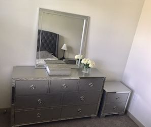 New mirrored dresser, mirror and 1 nightstand