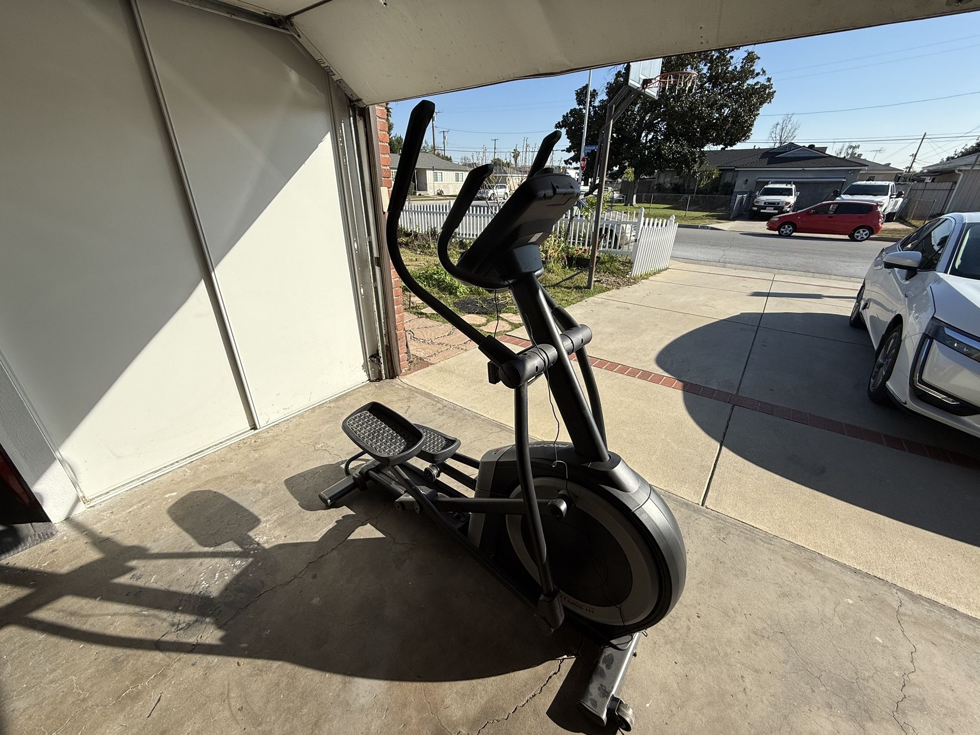 Proform Carbon EL Elliptical Machine Like New