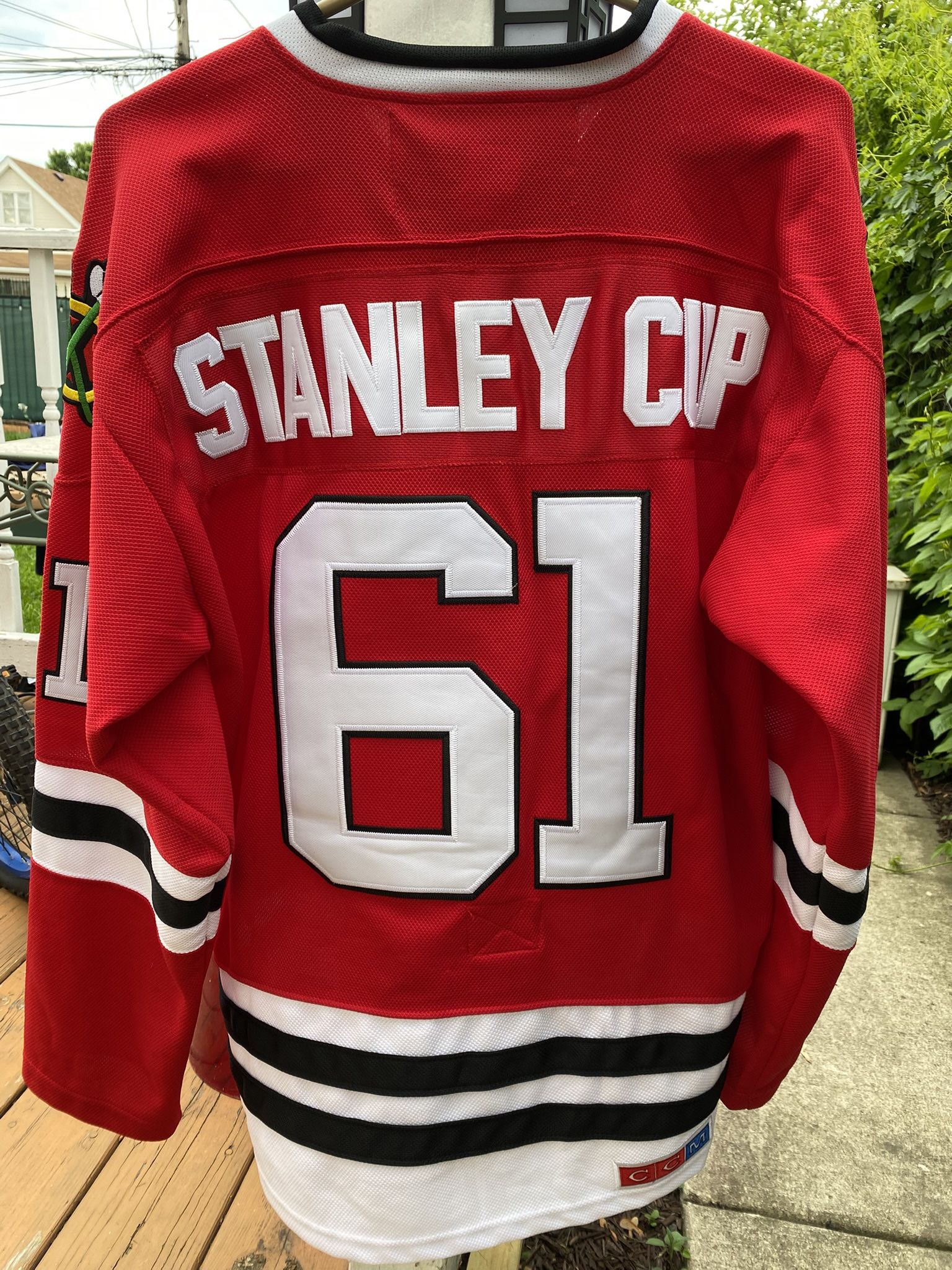 Vintage Hockey CCM Chicago Blackhawks “Stanley Cup” Jersey Size 50/L/XL