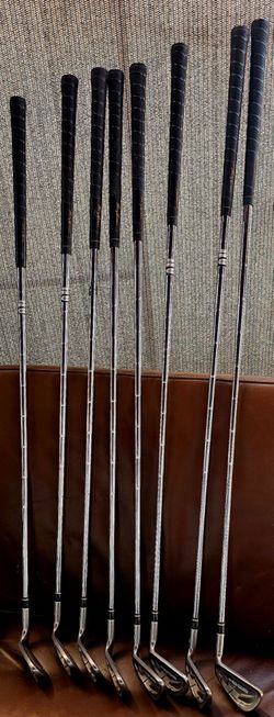 Tommy Armour 855s Silver Scot cavity-balanced irons.
Club Details
• Brand: Tommy Armour
• Model: 855s Silver Scot
• Design: Cavity-backed irons for ex