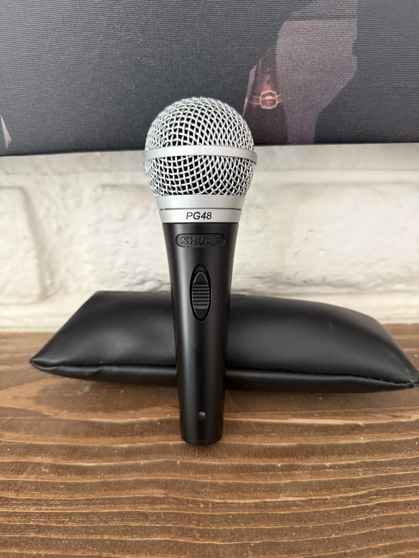 Shure Microphone PG48
