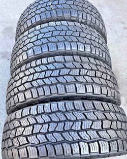 🎃 275 60 20 Cooper Tires Con 80% de Vida Las 4
