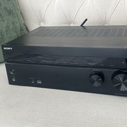Sony STR-DN840 7.2 AV Receiver