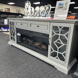 74” TV STAND  HEAT FIREPLACE. 🚚WE DELIVER🚚