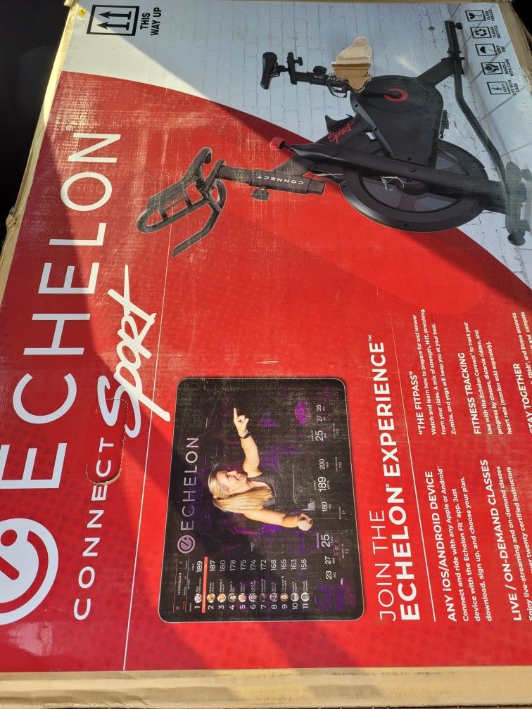 Echelon Connect Sport Indoor Cycling Exercise Bike