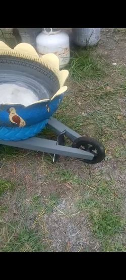 Handmade Tire Planter / Birdbath on Stand