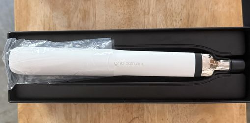 ghd Platinum + Professional Performance 1” Flat Ironn