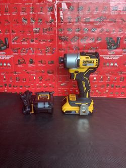 DEWALT 20V MAX 1/4-IN. BRUSHLESS CORDLESS IMPACT DRIVER WITH 2.0 AH BATTERY AND CHARGER INCLUDED