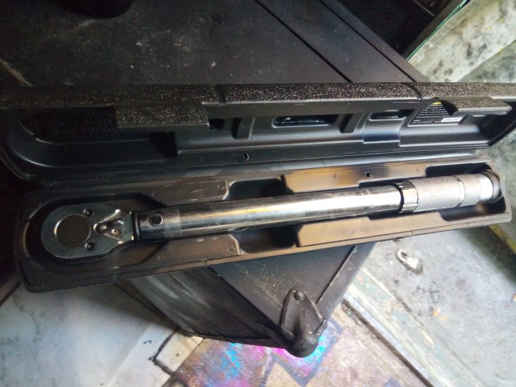 Pittsburgh Torque Wrench