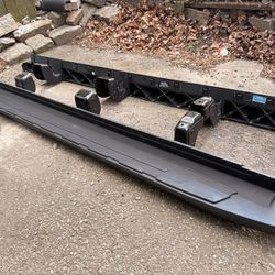 OEM Toyota Grand Highlander  Running Boards  In excellent condition