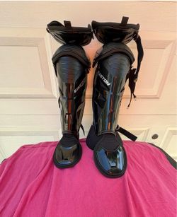 Easton Catchers Leg / Shin Guards