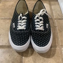 VANS AUTHENTIC SLIM MICRO HEARTS BLACK/ TRUE WHITE