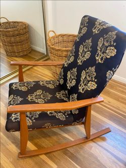 ADORABLE Rocking Chair - Trade Ya?