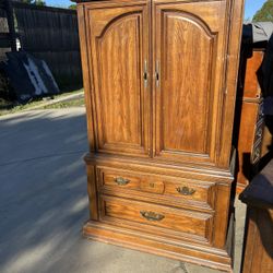 Wood armoire