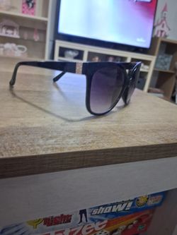 Sunglasses 
