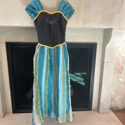 Women's XS Frozen Anna Costume for Sale in West Hollywood, CA - OfferUp