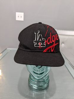 New Era 59Fifty LA Los Angeles Dodgers Fitted Cap Hat 7 1/2 Black Red