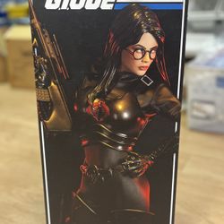 Sideshow Collectibles GI Joe Baroness Premium Format Figure Statue 