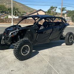 2022 Can-Am Maverick X3 Max RS Turbo RR for sale 2080 miles with 150 hours  72 inch wide and 200 HP Electric Start Fully automatic Transmission  Lower