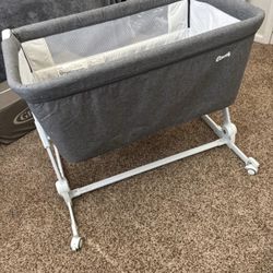 Bedside Basinet 
