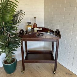 Mykes Finds: Vintage Bombay Company Tea Bar