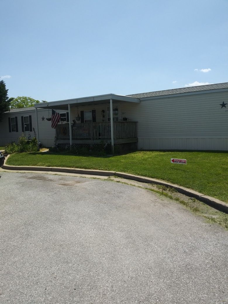 Mobile Home GREAT LOT!