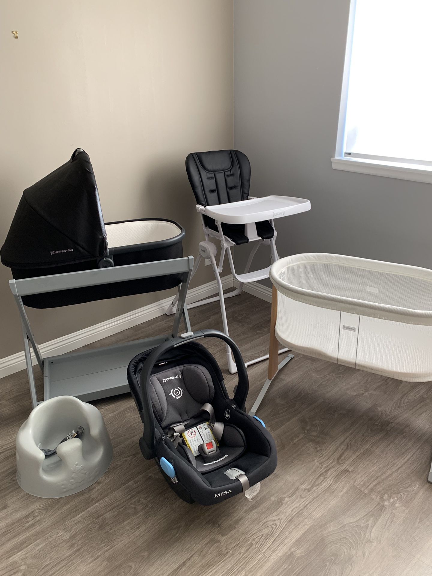UppaBaby car seat & bassinet, Baby Bjorn bassinet, Joovy high chair, Bumbo seat