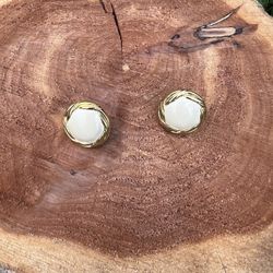 Vintage Cream Enamel 1980s Monet Clip On Earrings