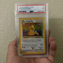 1999 Pokemon Fossil 4 Dragonite Holo 