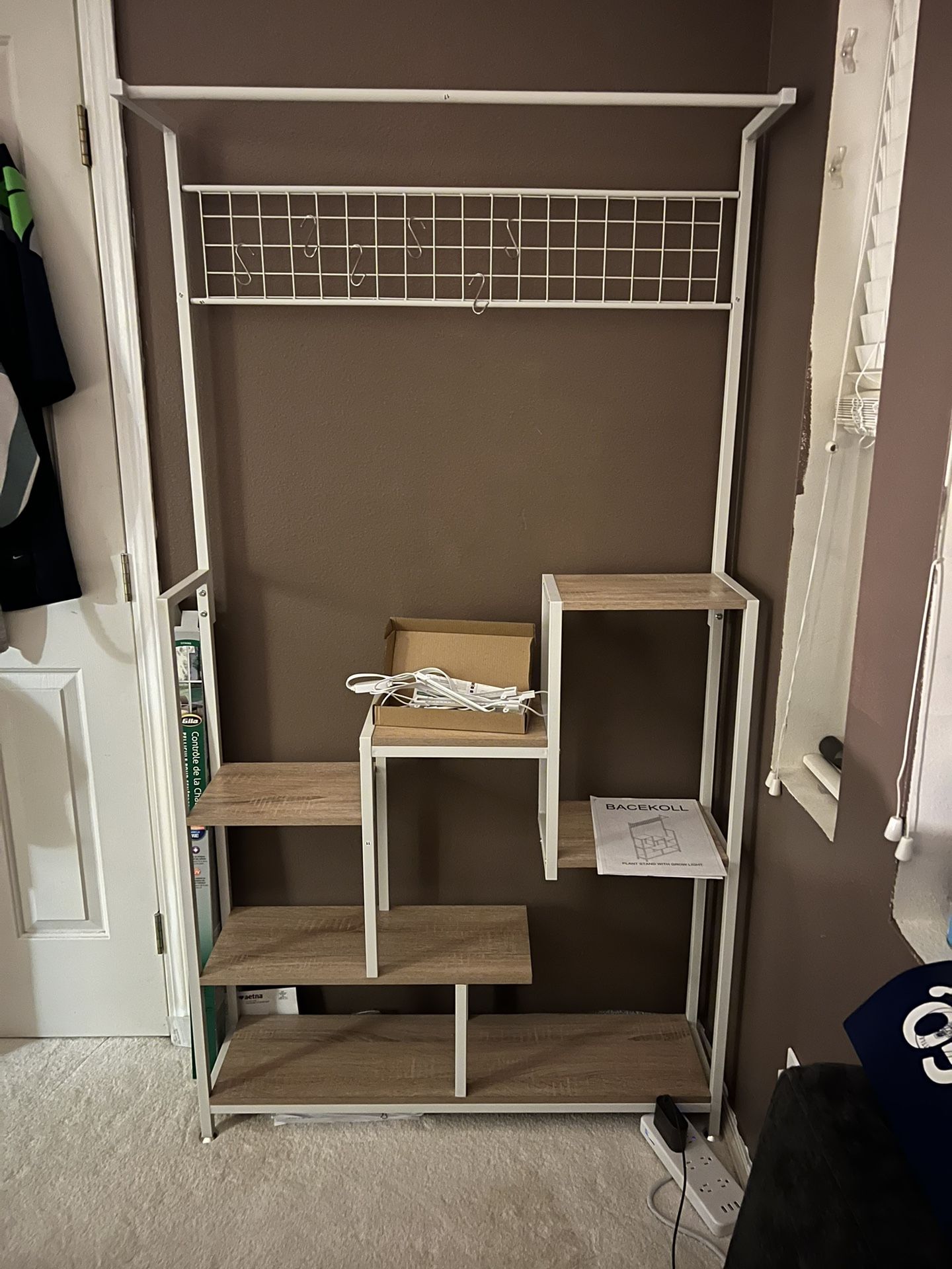 Plant Stand W/grow lights